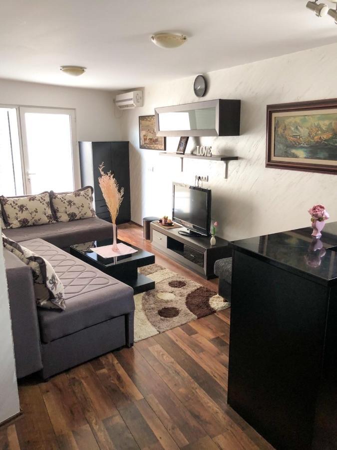 Ruza Apartman บุดวา ภายนอก รูปภาพ