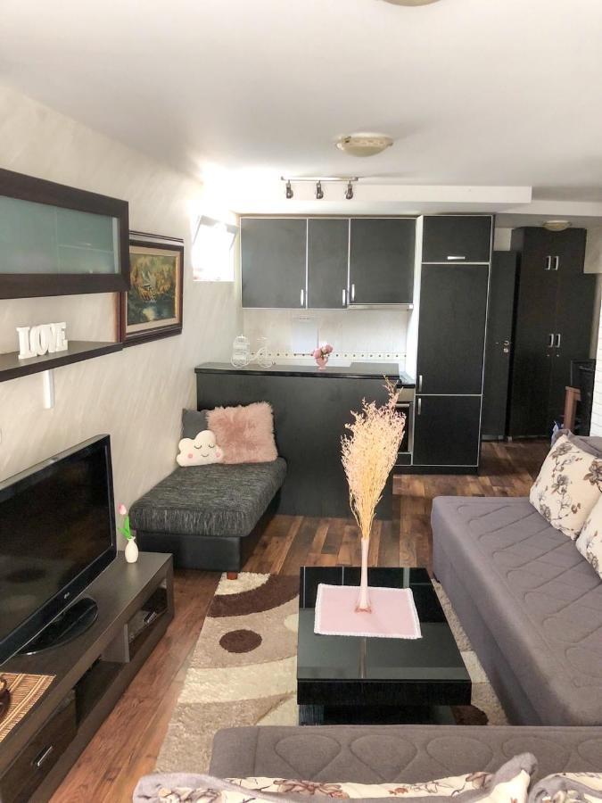 Ruza Apartman บุดวา ภายนอก รูปภาพ